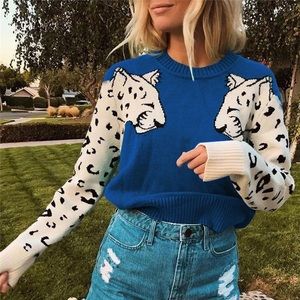 🔥NEW🔥Ladies Leopard Printed Sweater Fashion